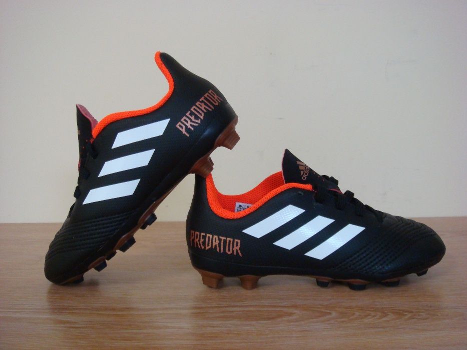 Бутсы Adidas Predator 18.4 FG 29-33 копы