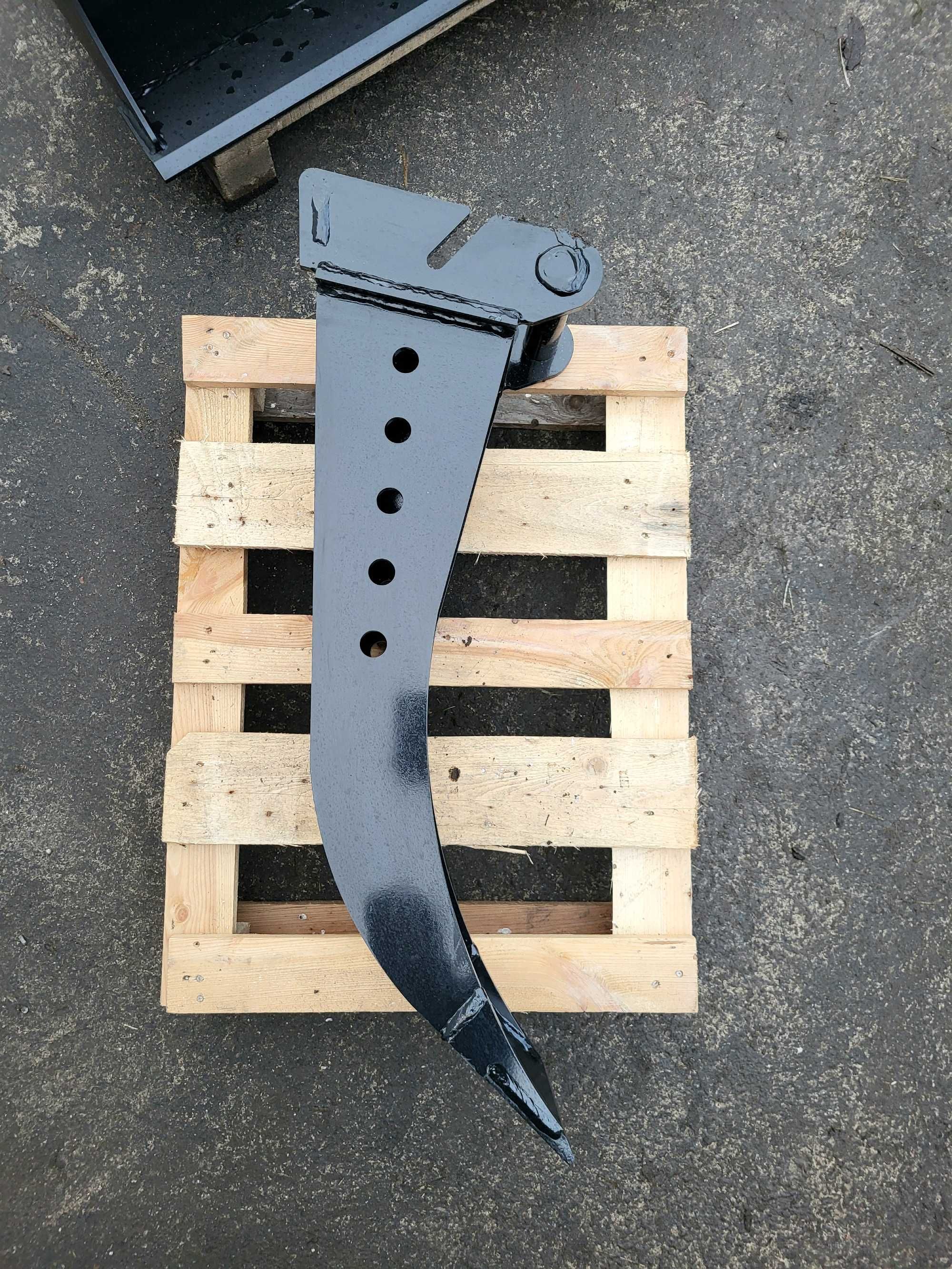 Łyżka kablowa 18cm przeznaczenie do wąskich głębokich wykopów pod MS03
