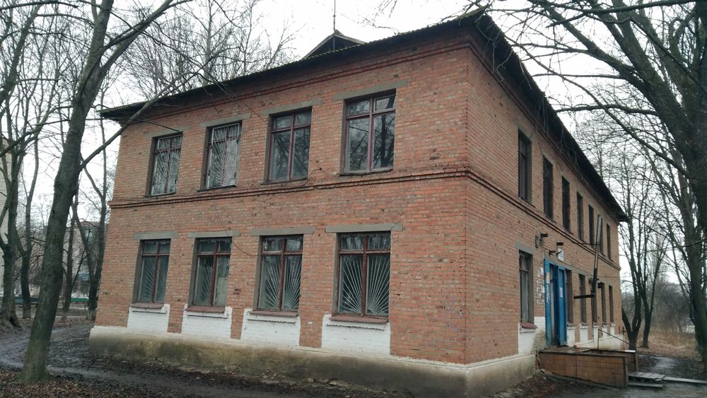 Двоповерхова будівля 479,6 м2, Орілька, вул. Індустріальна, 11