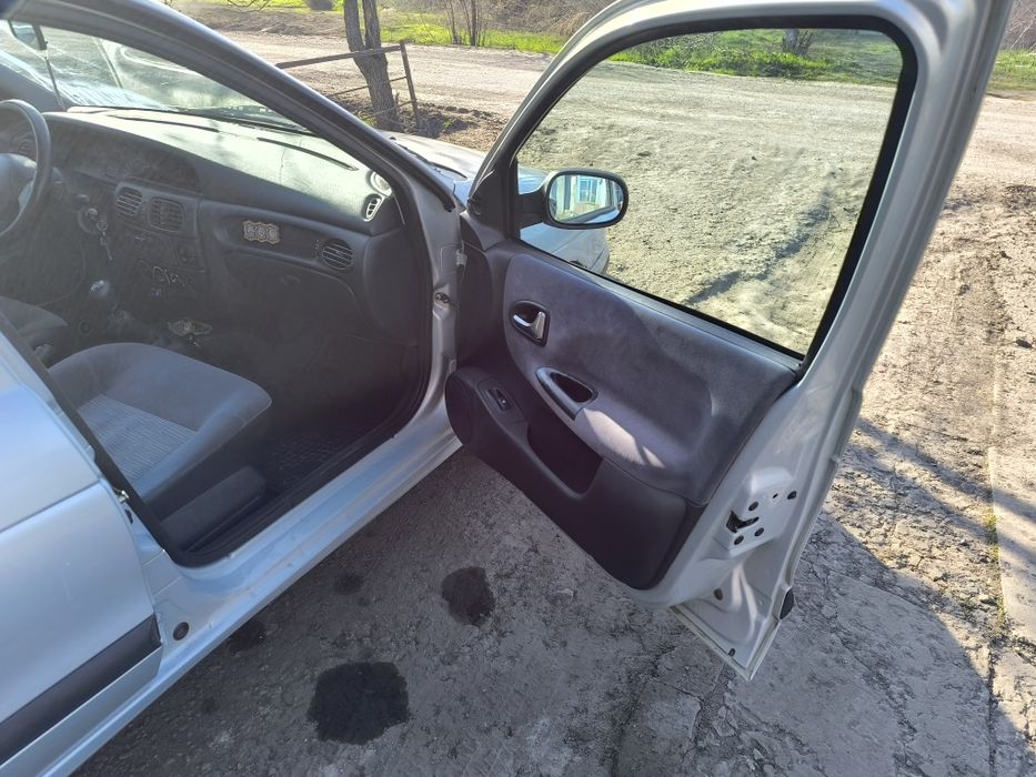 Рено Меган 1.4 бенз