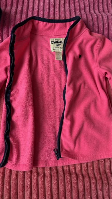 Фірмові флісові кофтинки Oshkosh  р. 5та 7