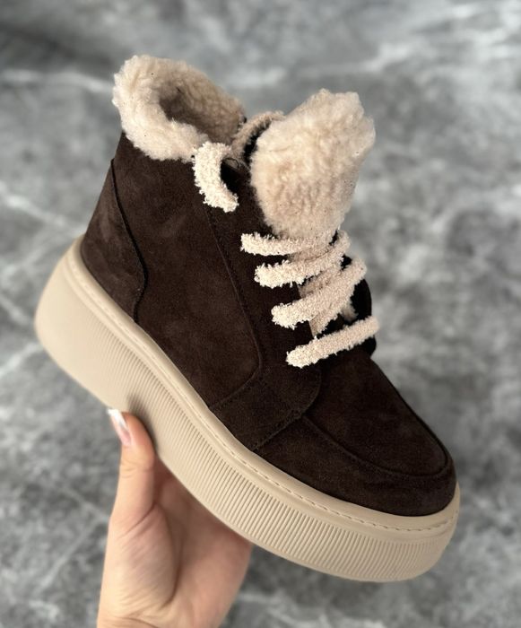 Зимові черевики на платформі, натуральна замша