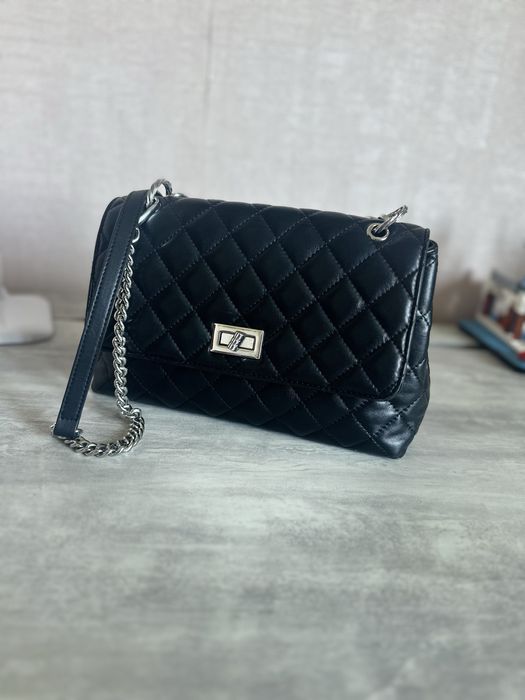 Трендова шкіряна сумка