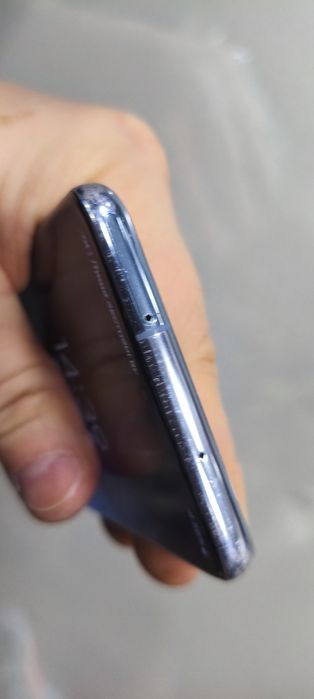 Ненужная вещь Samsung s20 plus