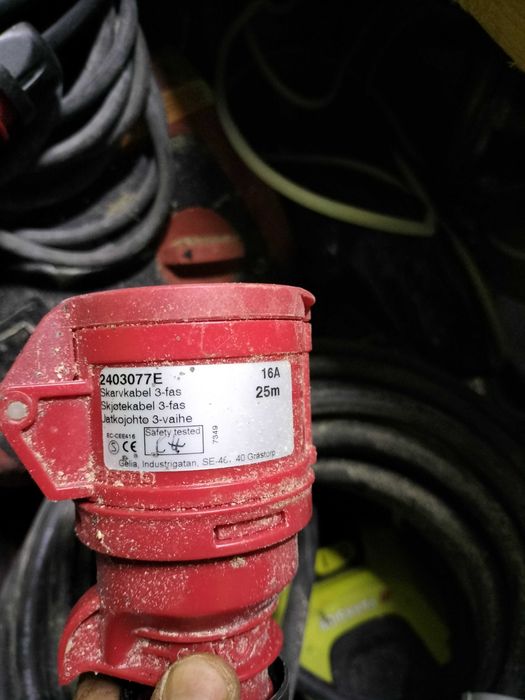 Sprzedam przewód elektryczny 16A 5x2.5 25mb