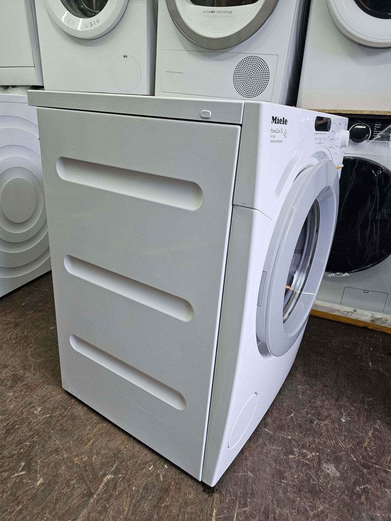 Używana Pralka Miele W 1000 WPS HOMECARE XL  W1944
W 1000 WPS HOMECARE