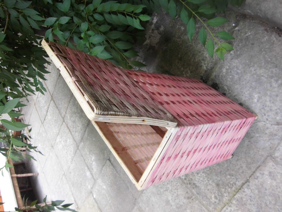 Ящик тумба підставка для квітів.