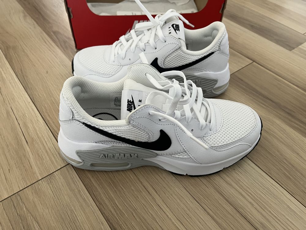 Buty sportowe firmy Nike