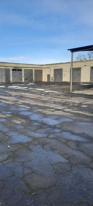 Оренда складів , території .