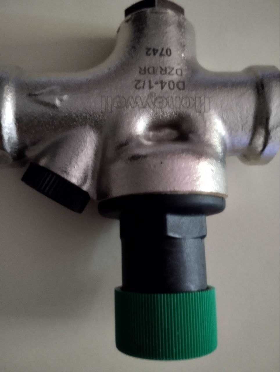 Редуктор тиску води Honeywell (Resideo) D04-1/2A