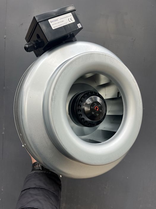 Вентилятор канальный металлический вытяжной центробежный