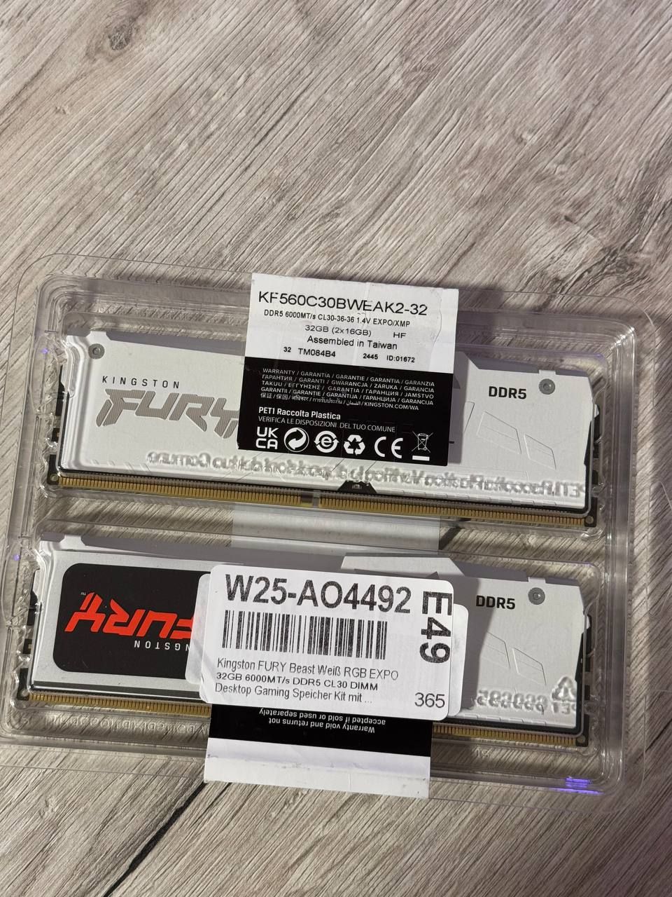 Оперативна памʼять Kingston FURY Beast RGB DDR5 DIMM Kit 32GB 6000 MHz