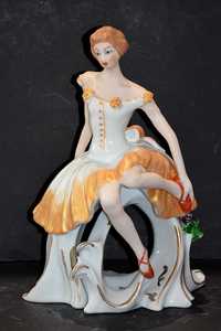 Roceram porcelana figurka Olga do kolekcji, ok. 25 cm.