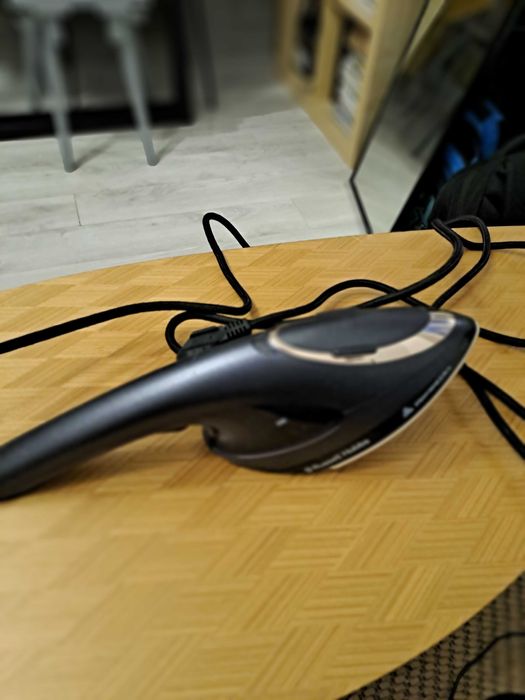 Parownica do ubrań Russell Hobbs Steam Genie 2 in 1 Nowa Promocja