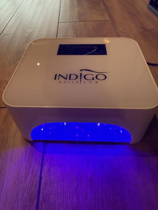 Lampa indigo do paznokci