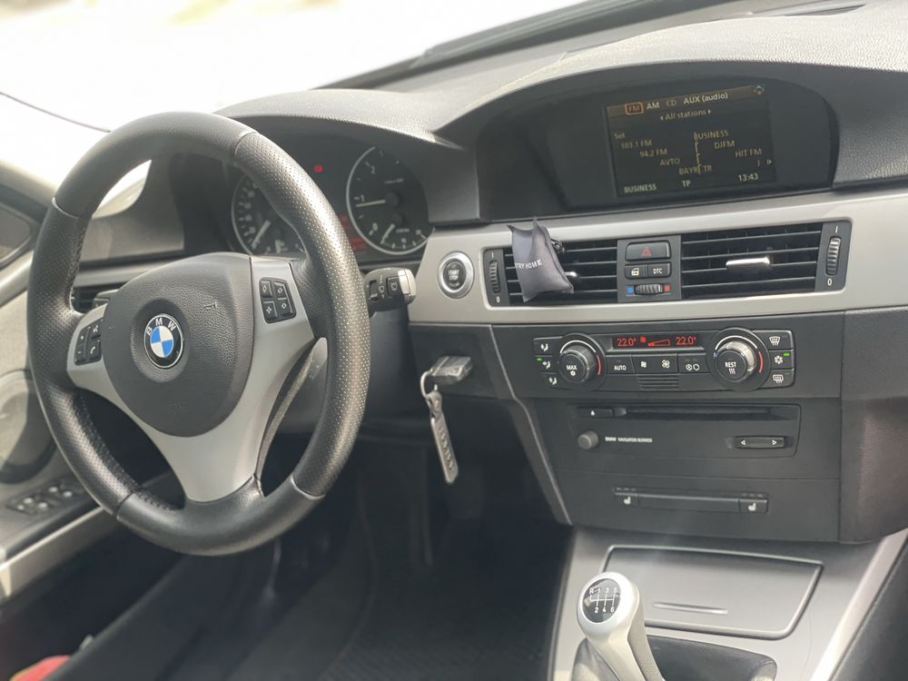 BMW E91 320 2005