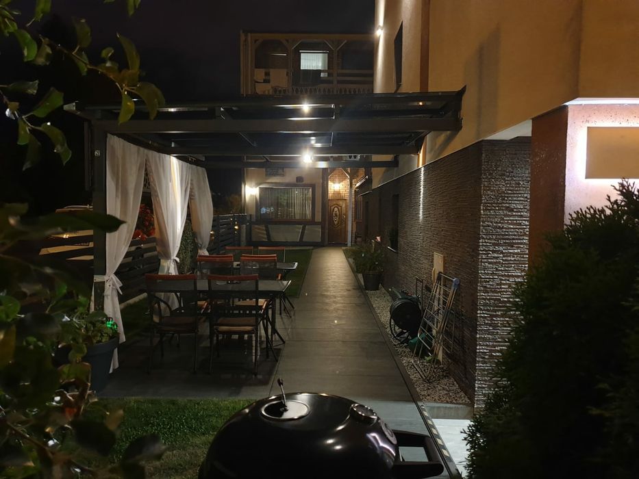 Pokoje,Apartament SANDRA ŁEBA . Całorocznie