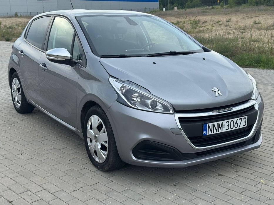 Peugeot 208 benzyna, ledy, poliftowy