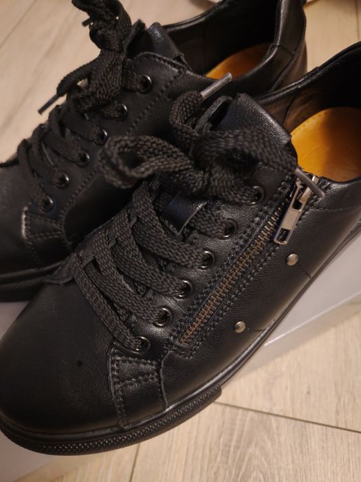 VENEZIA czarne buty na suwak  roz 40