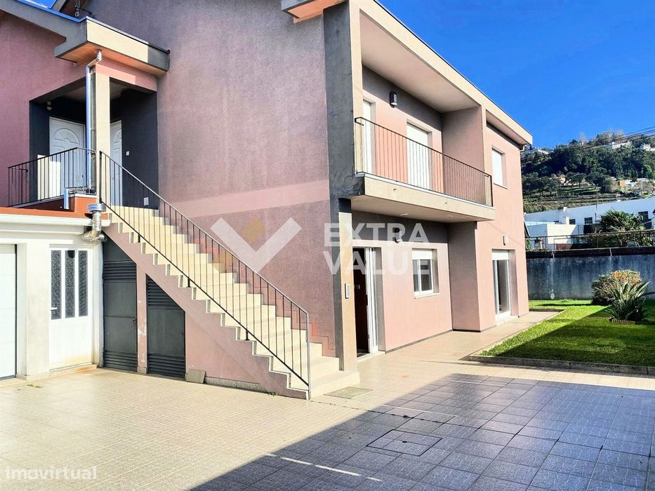 Moradia Isolada T4 Arrendamento em Gualtar,Braga