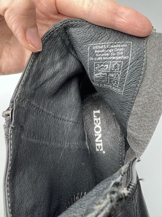 42р. Шкіряні жіночі черевики Leone