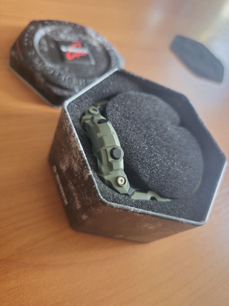 Zegarek G shock casio zielny w stanie idealnym