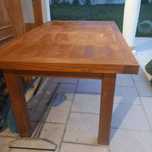 Mesa de sala em madeira maciça