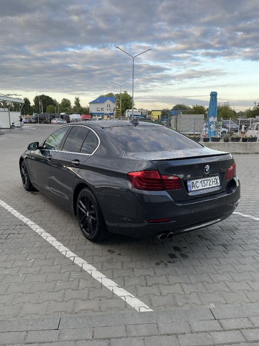 Продам BMW F10 528i