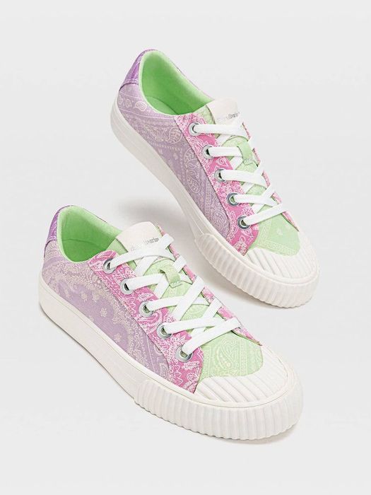 Кеди Stradivarius