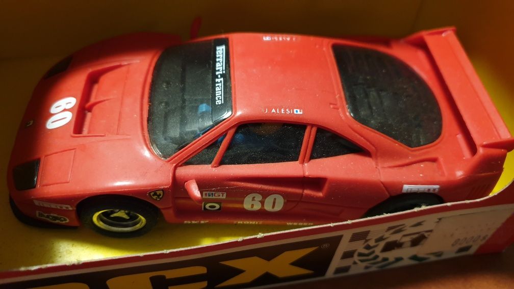 Scalextric Ferrari F40 Jean Alesi