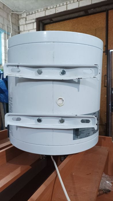 Бойлер Bosch 6000T es 050-5, на 50 літрів