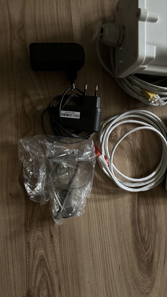 Domowy modem router 4G LTE na karte bez SIMLocka