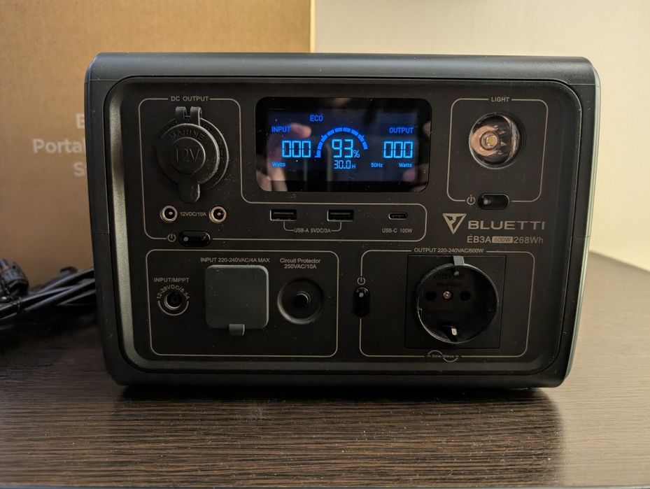 Зарядна станція Bluetti EB3A