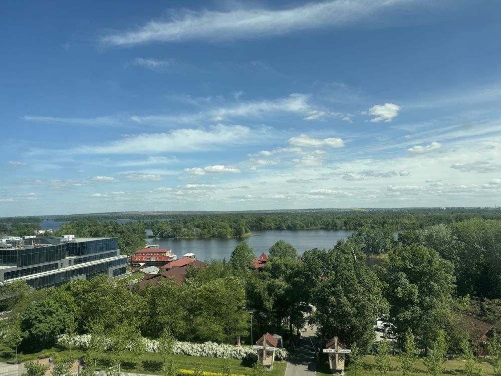 Продам 1к жк Favorit Жм Победа вид на Днепр