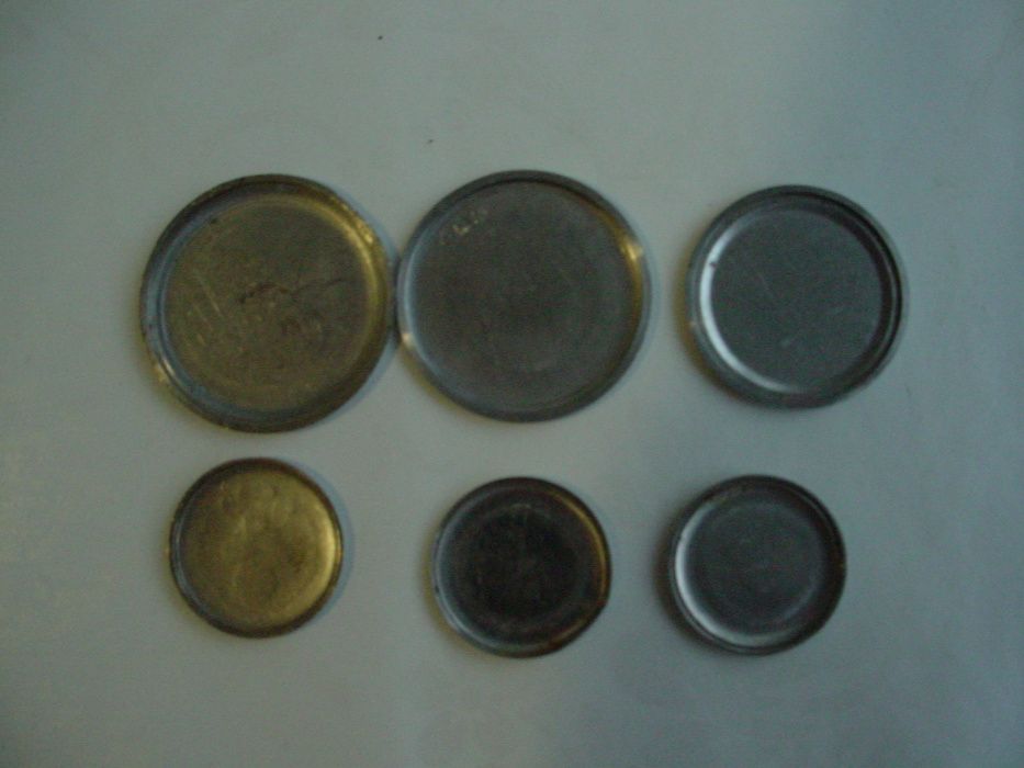 Tampas de relógios, Cauny