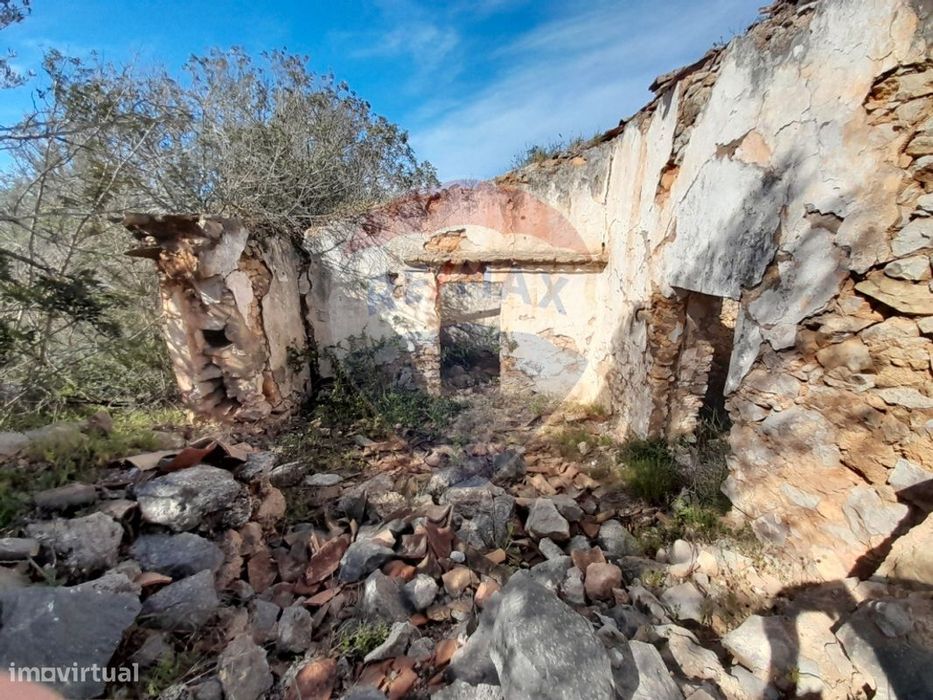 Moradia T2 para venda