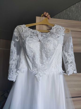 Весільна сукня для нареченої