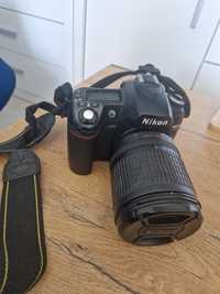 Nikon d80 z obiektywem nikkor 18-135mm