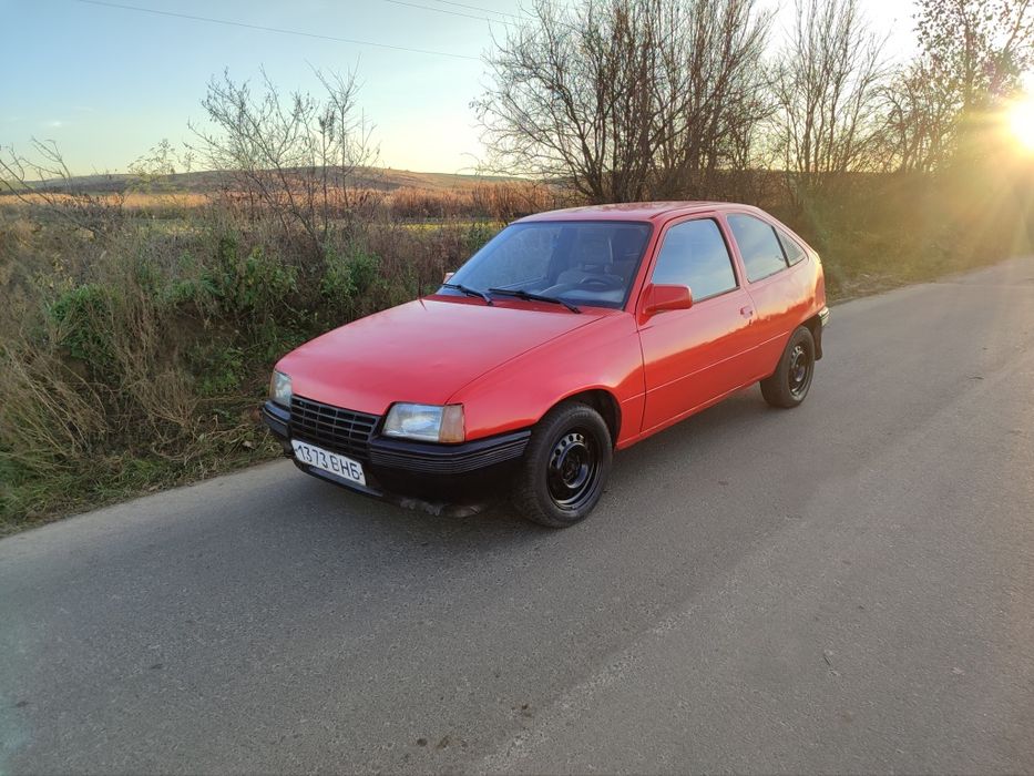 Продам Опель кадет 1.6 в доброму стані