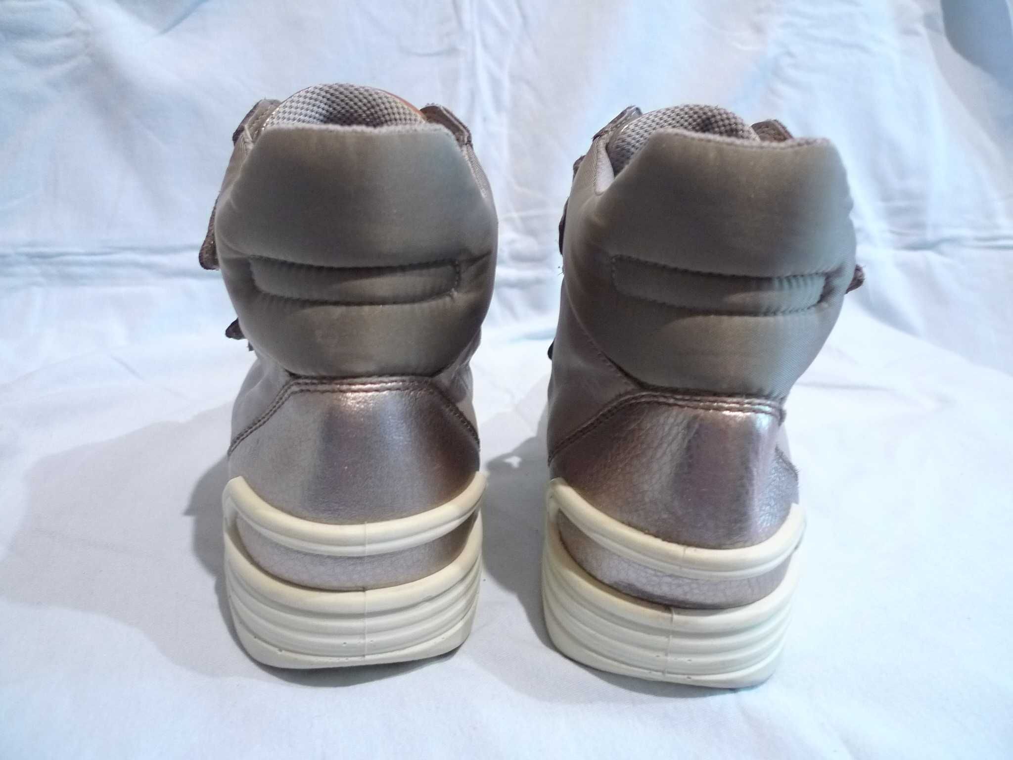 ECCO r.40/26cm Botki skórzane buty złote