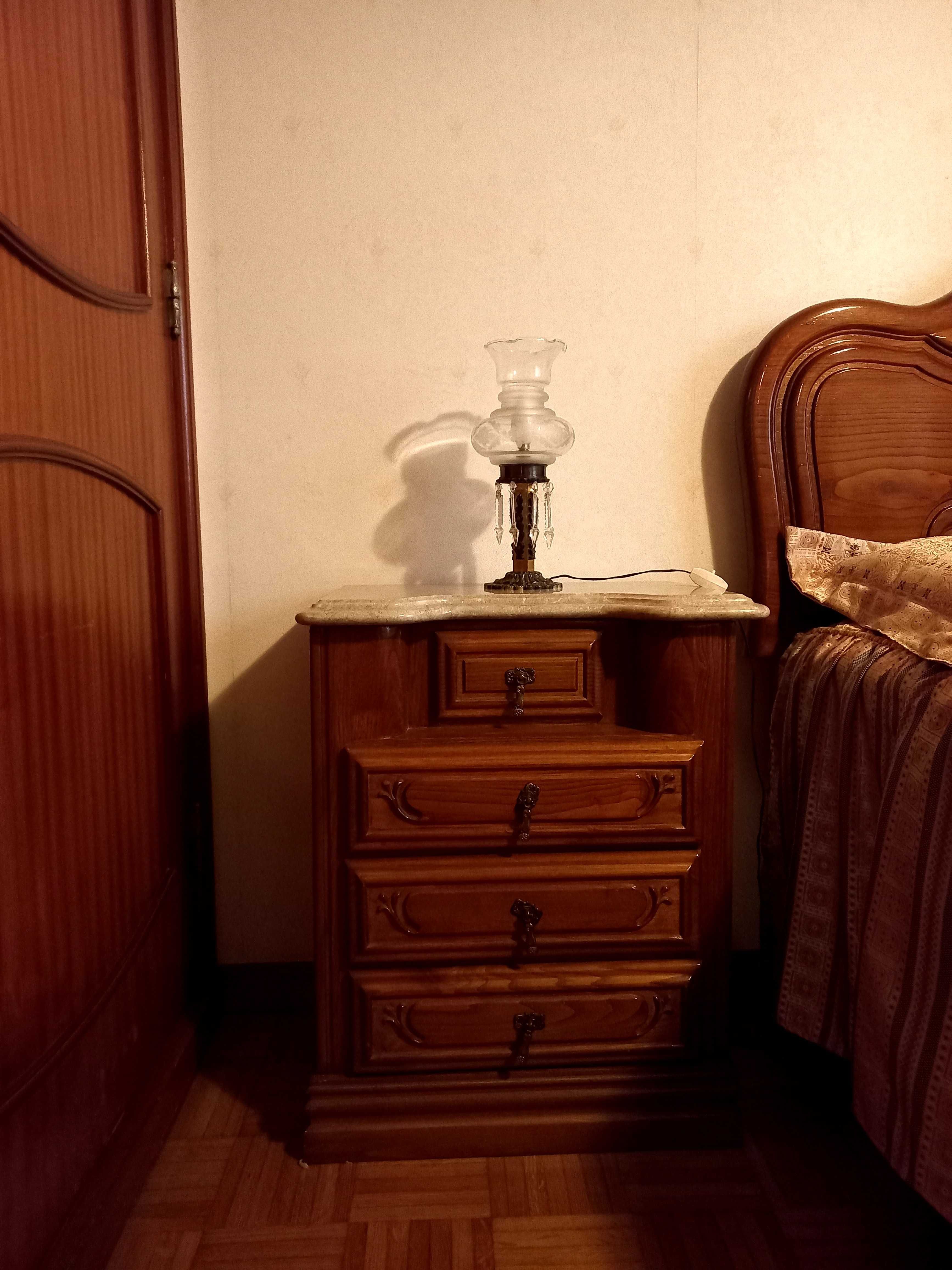 Mobília de Quarto de Casal