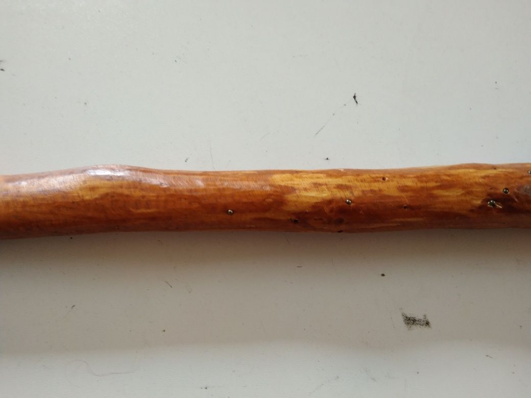 Ciupaga laska turystyczna gòrska 120 cm