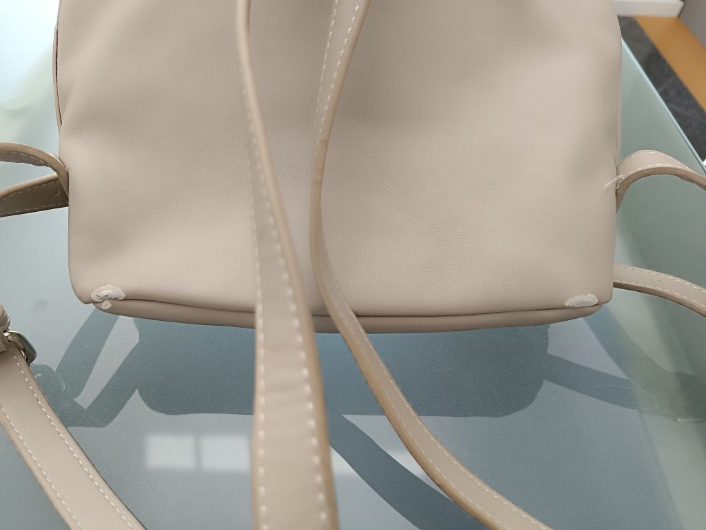 Mochila cinzenta Paco Martinez