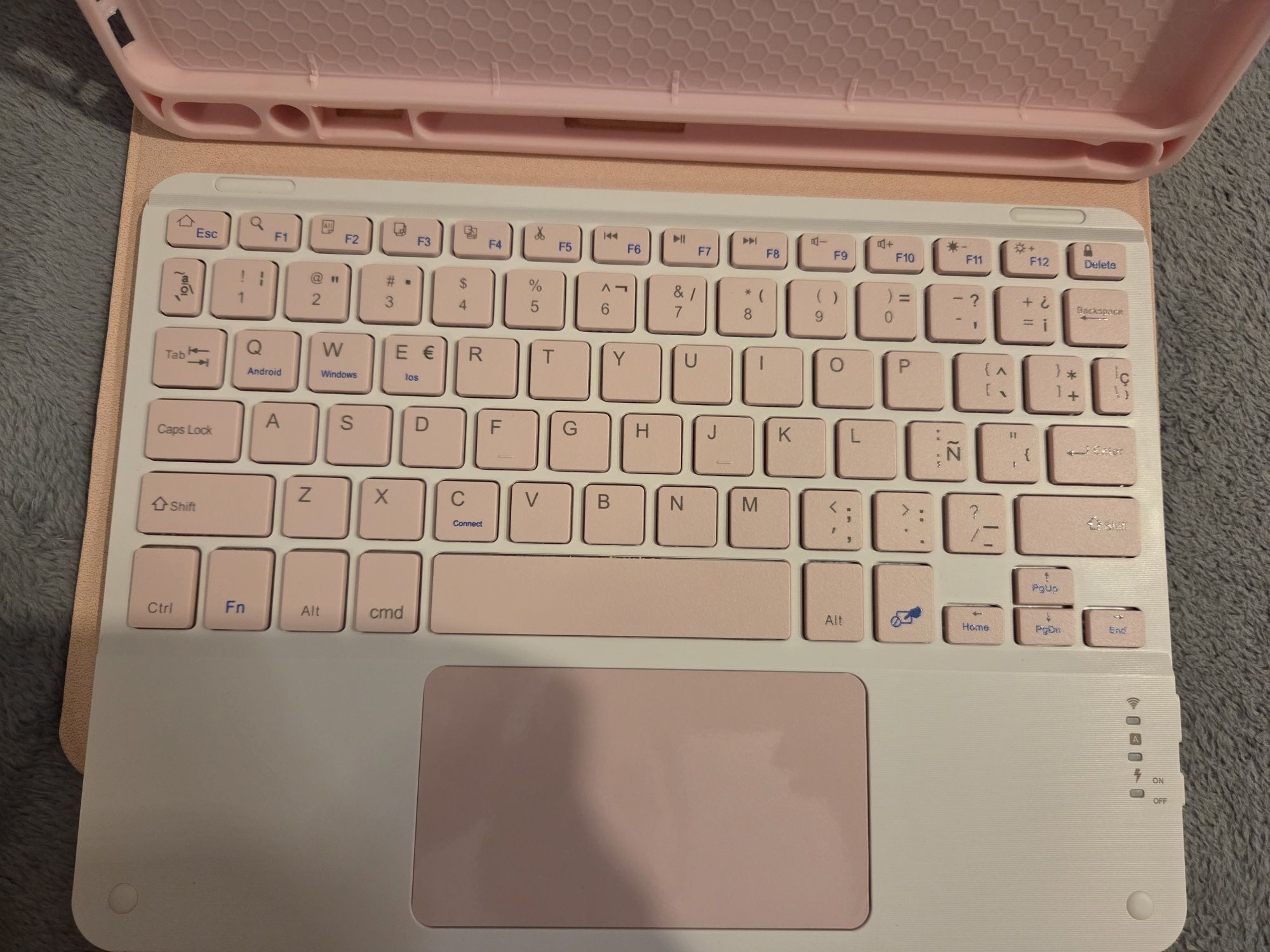 capa e teclado com trackpad para tablet