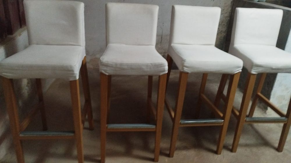 Cadeiras altas 75cm