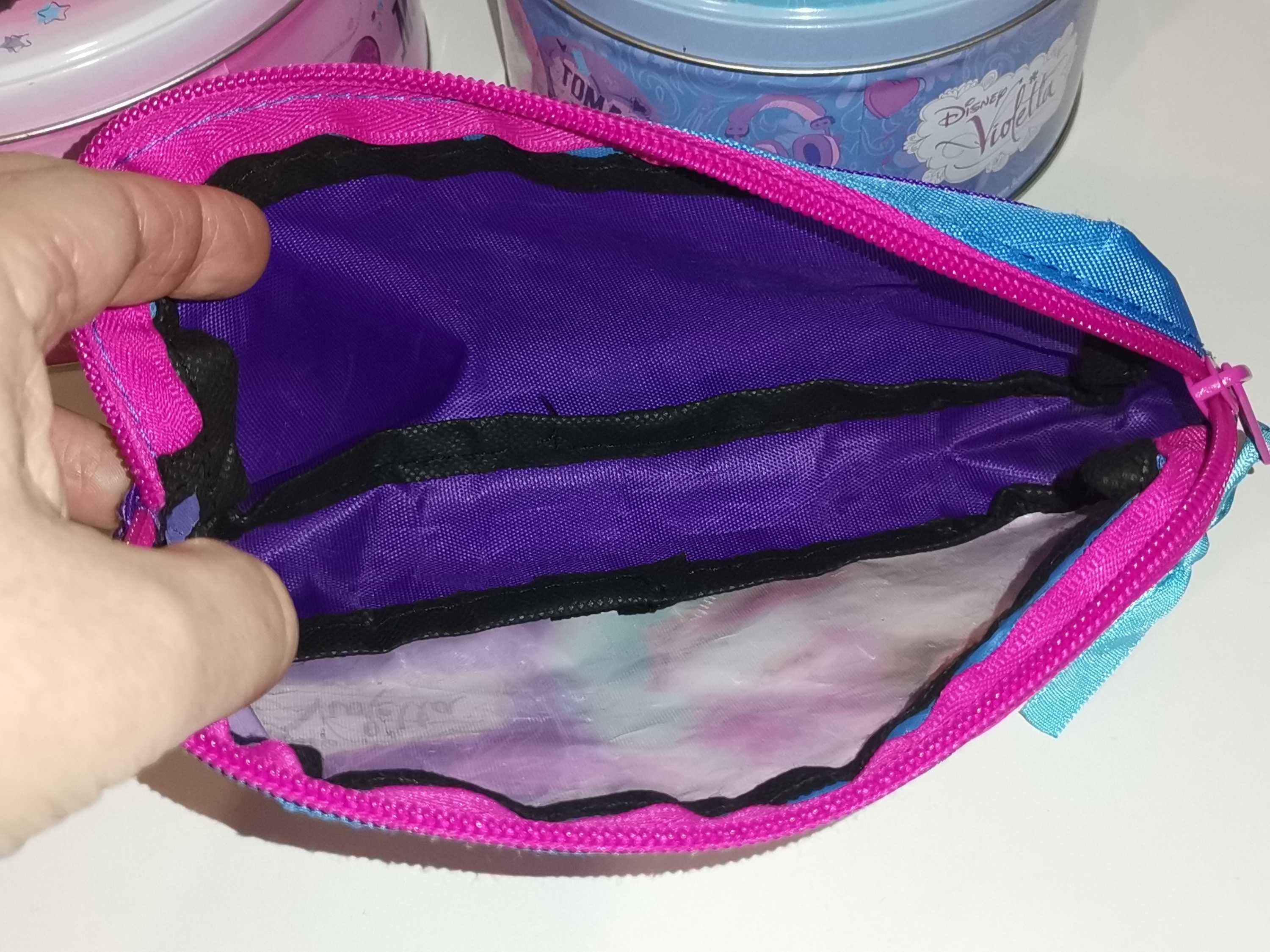 Komplet rzeczy z motywem Violetty - puszki, piórnik, tatuaże, zegarek