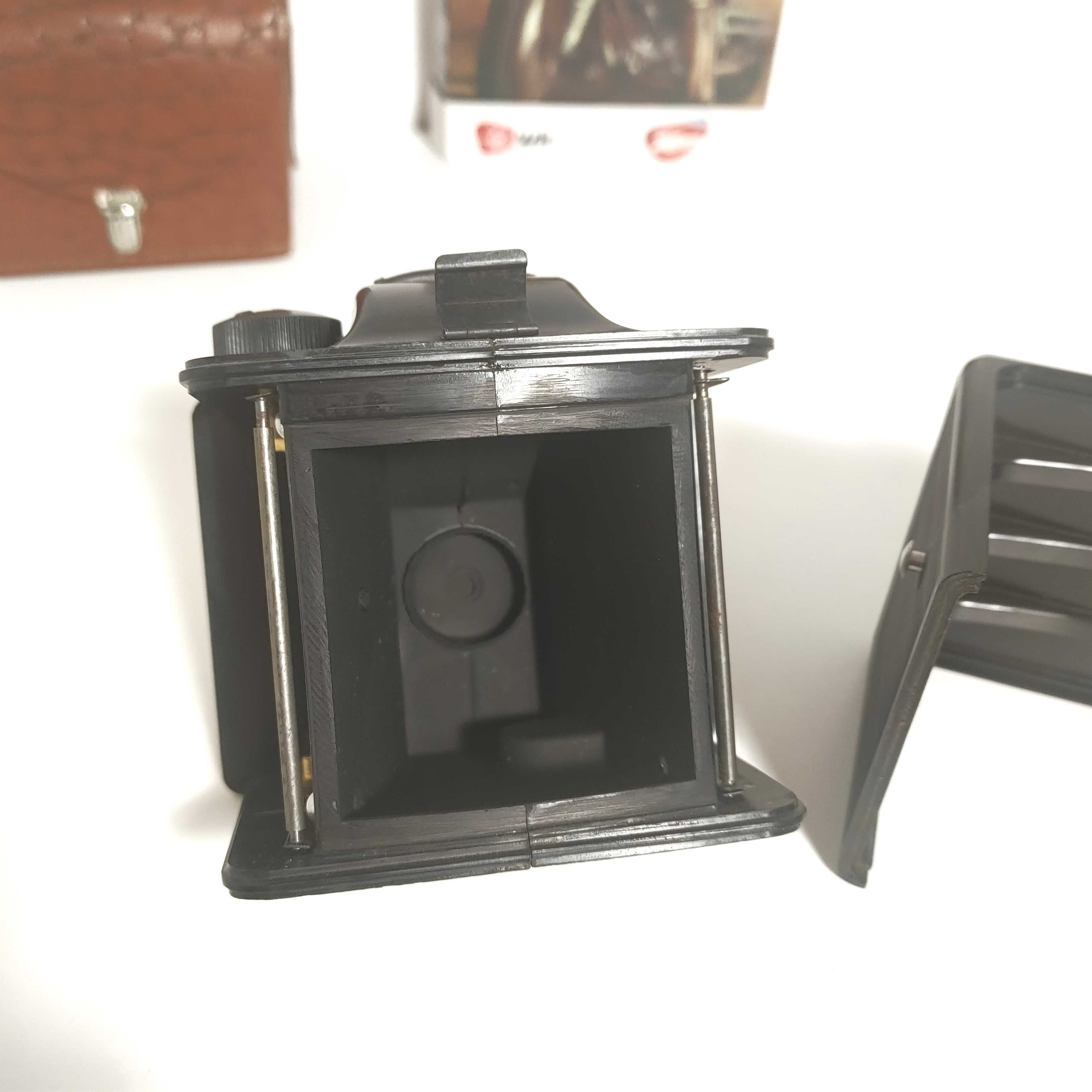 Pudełkowy Aparat fotograficzny UNIBOX film 120 6x6 camera obscura