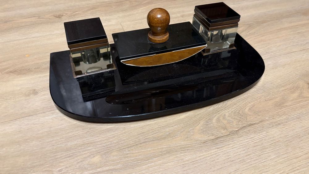 Zestaw kałamarzy na biurko