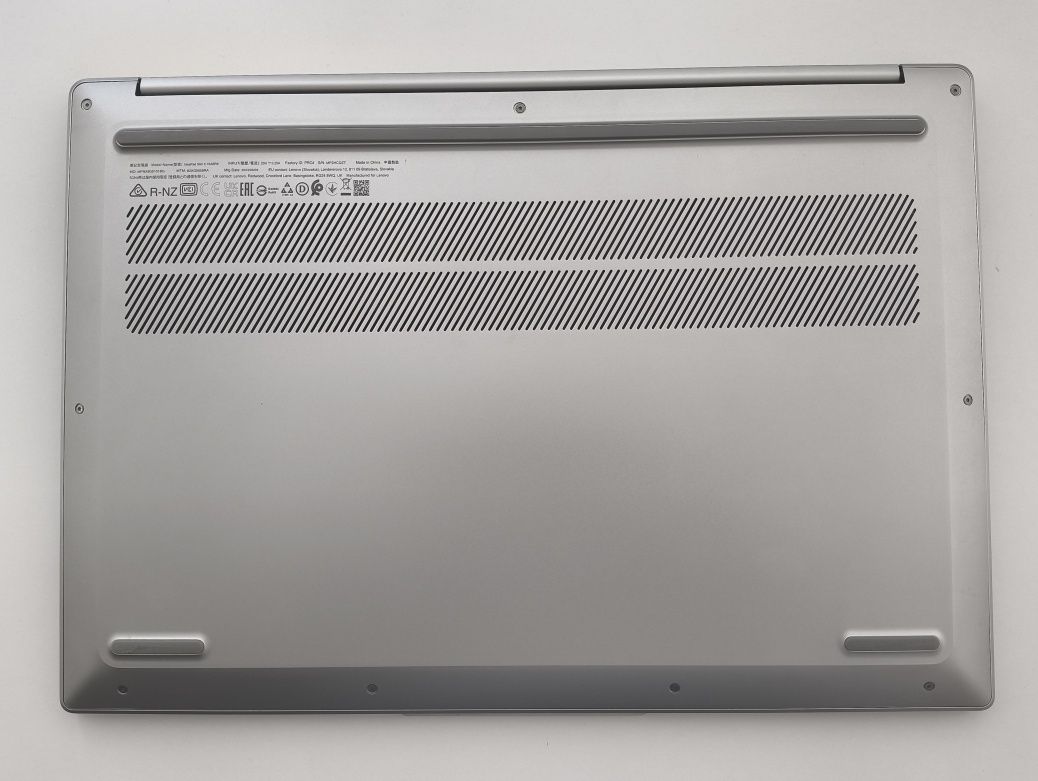 Lenovo IdeaPad Slim 5 16ABR8 512gb / 16GB RAM