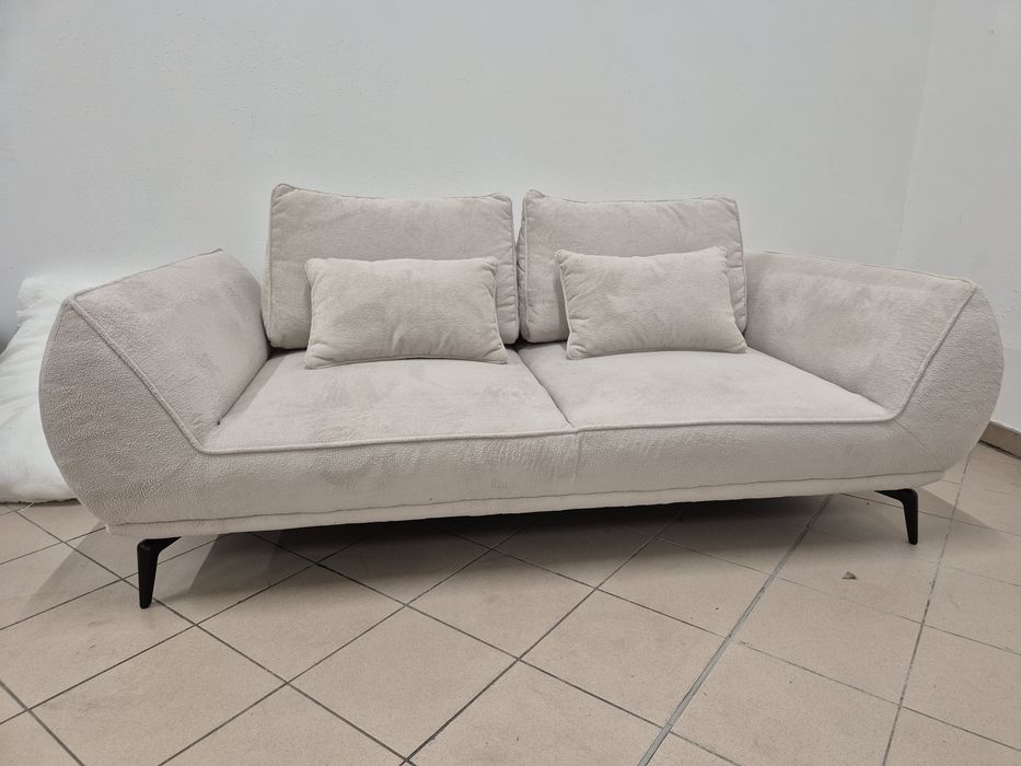 Przepiekna kanapa - outlet Stan idealny. Wyjątkowa